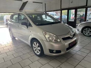 toyota corolla verso 1.6 i /GEKEURD//CAR PASS/airco