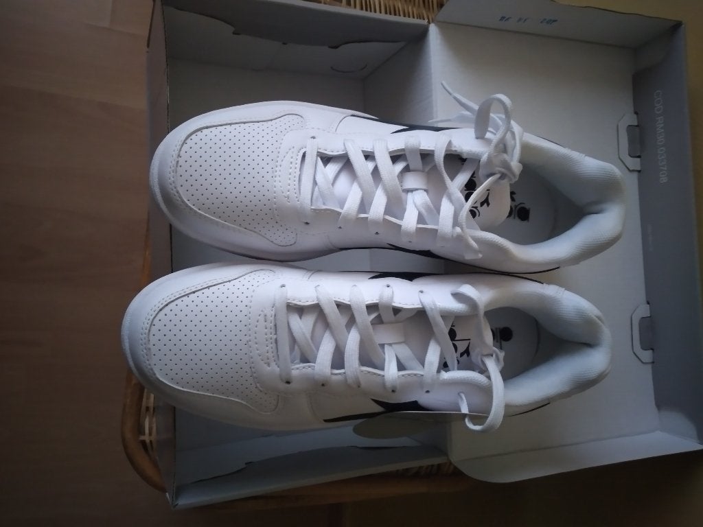 basket homme, Ophalen, Zo goed als nieuw