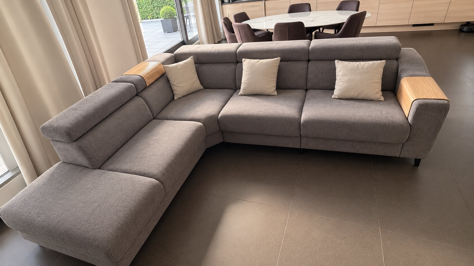 Fauteuil gris avec fauteuil électrique - 2m90 par 1m80, Maison & Meubles, Banc d'angle, Quatre personnes ou plus, Comme neuf, Enlèvement