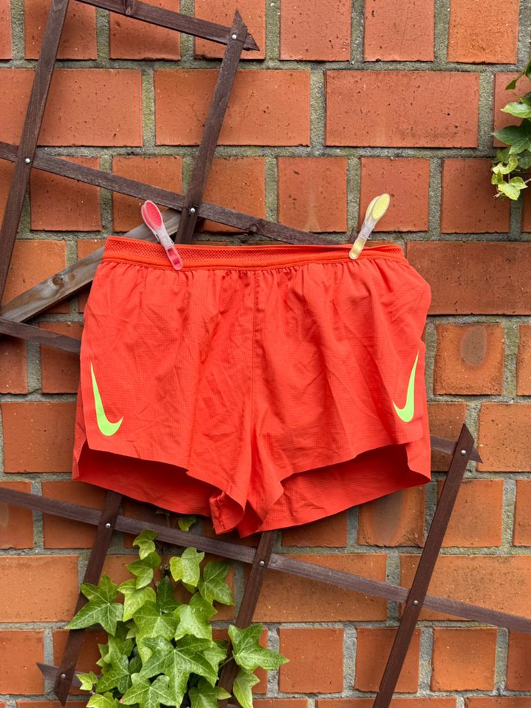 Short de course Nike — Taille M, Enlèvement ou Envoi, Général, Comme neuf, Taille 48/50 (M)