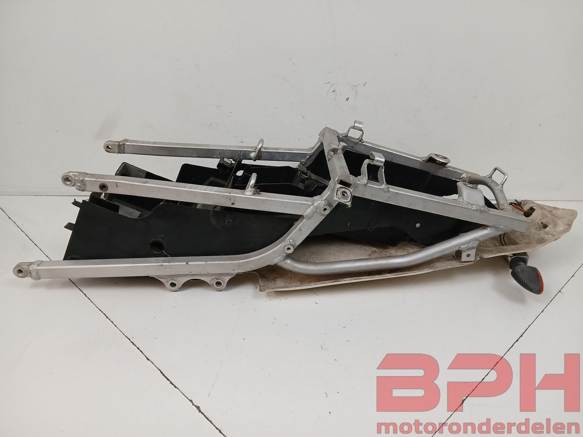 Undertray Suzuki GSX-R 600 750 1000 K1 K2 K3 2001 t/m 2003 s, -, Utilisé, -, -
