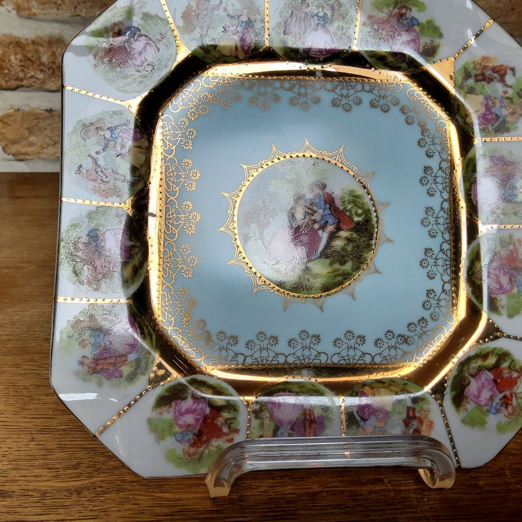 Petit plat ou assiette en porcelaine, Antiquités & Art, Enlèvement