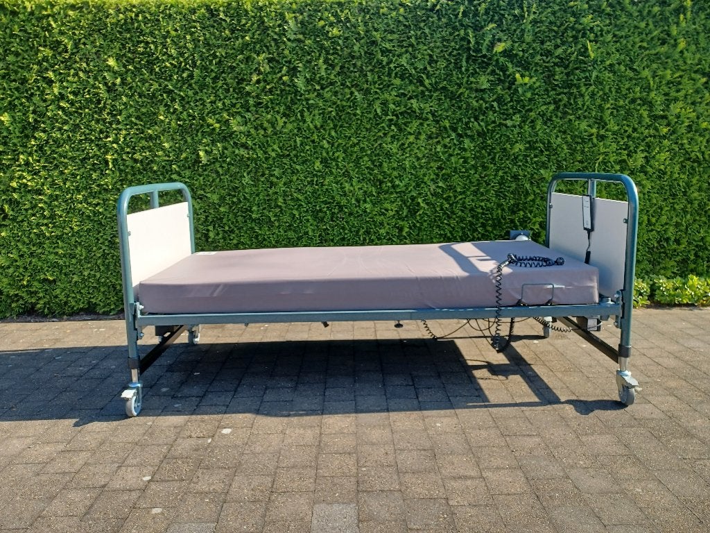 ziekenhuisbed, Ophalen, Zo goed als nieuw
