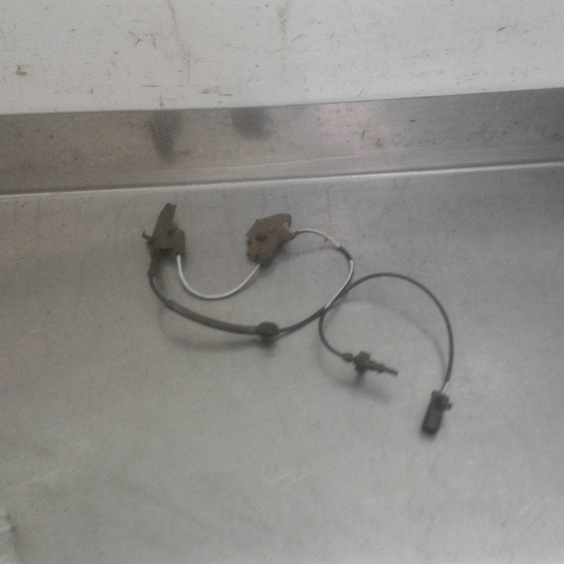 ABS CABLE Toyota Corolla (E15) (|8954312080|), Kundenbetreuung@toyota.de, Toyota, Utilisé, Toyota-Allee 2
50858  Köln, DE