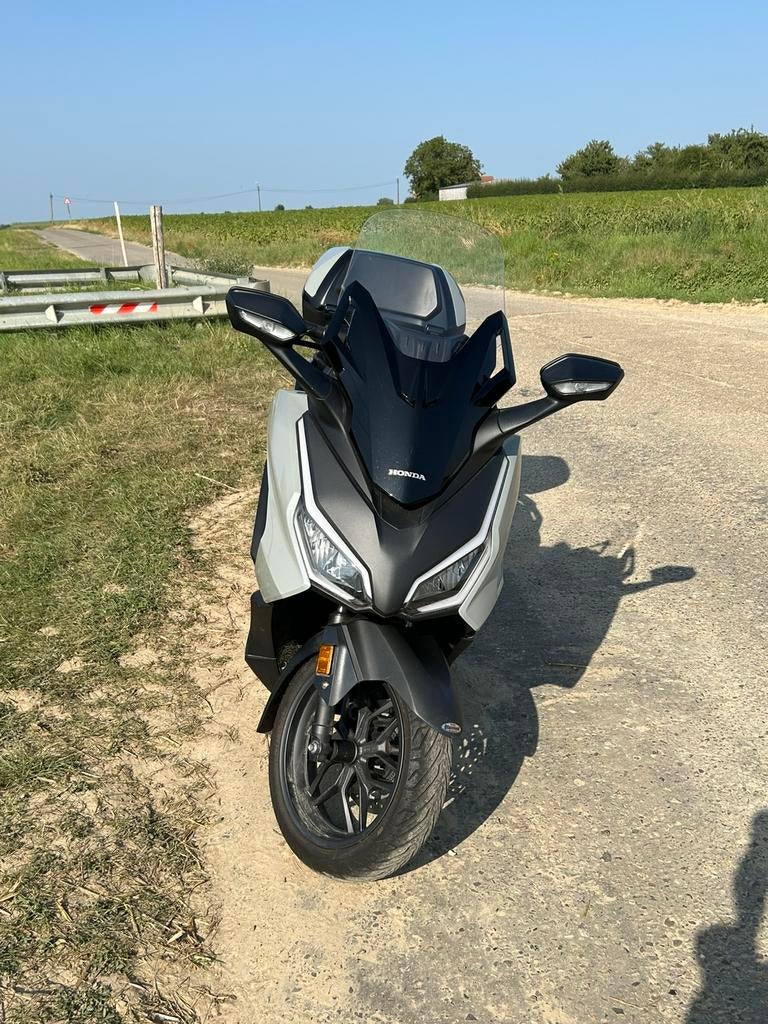 Honda Forza 125cc kleur Grey, Scooter, Particulier, 11 kW of minder, 1 cilinder