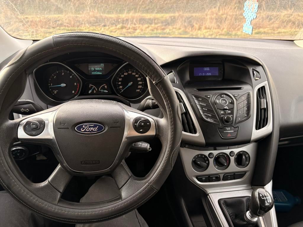Ford focus 1.6 2011 euro5 220000km, Focus, Euro 5, 5 deurs, Particulier