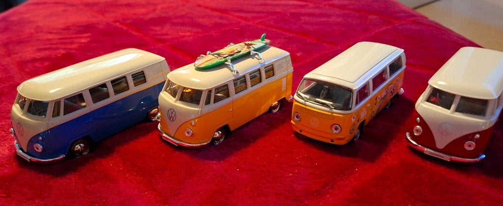 VW-BUSJES  Official Licensed Products, Ophalen, Zo goed als nieuw