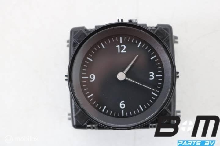 Klok in dashboard VW Passat B8 3G0919204C, Utilisé