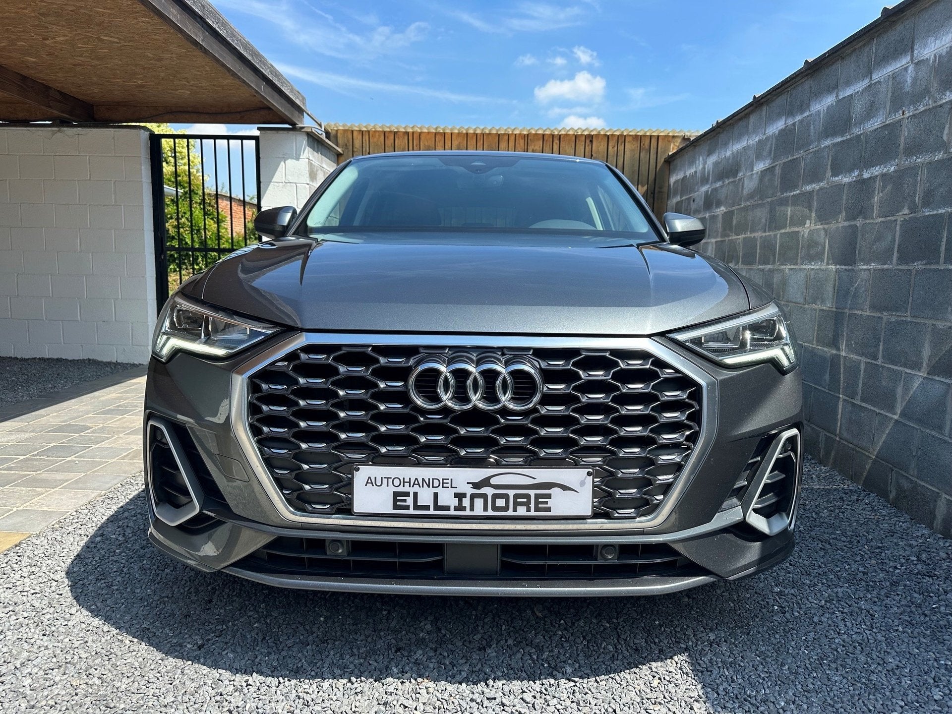 Audi Q3 Sportback 35TFSI Sportback S line Stronic Led Navi, Auto's, 4 cilinders, Leder, 5 zetels, 5 deurs