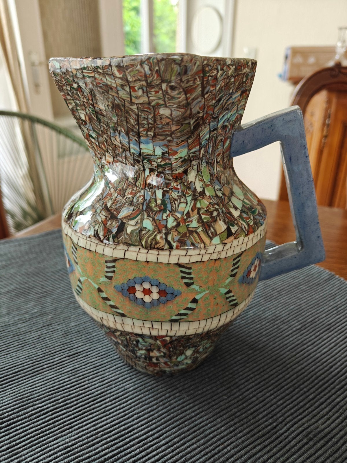 Vase brun et bleu en mosaïques, Antiquités & Art, Enlèvement