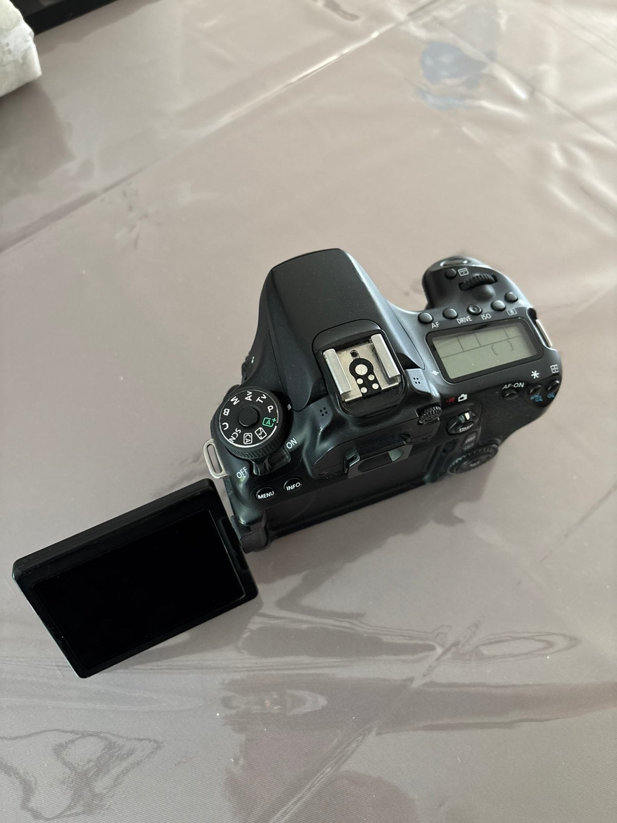 Canon EOS 70D body te koop, TV, Hi-fi & Vidéo, Caméscopes numériques, Enlèvement ou Envoi, Comme neuf, Caméra, Canon