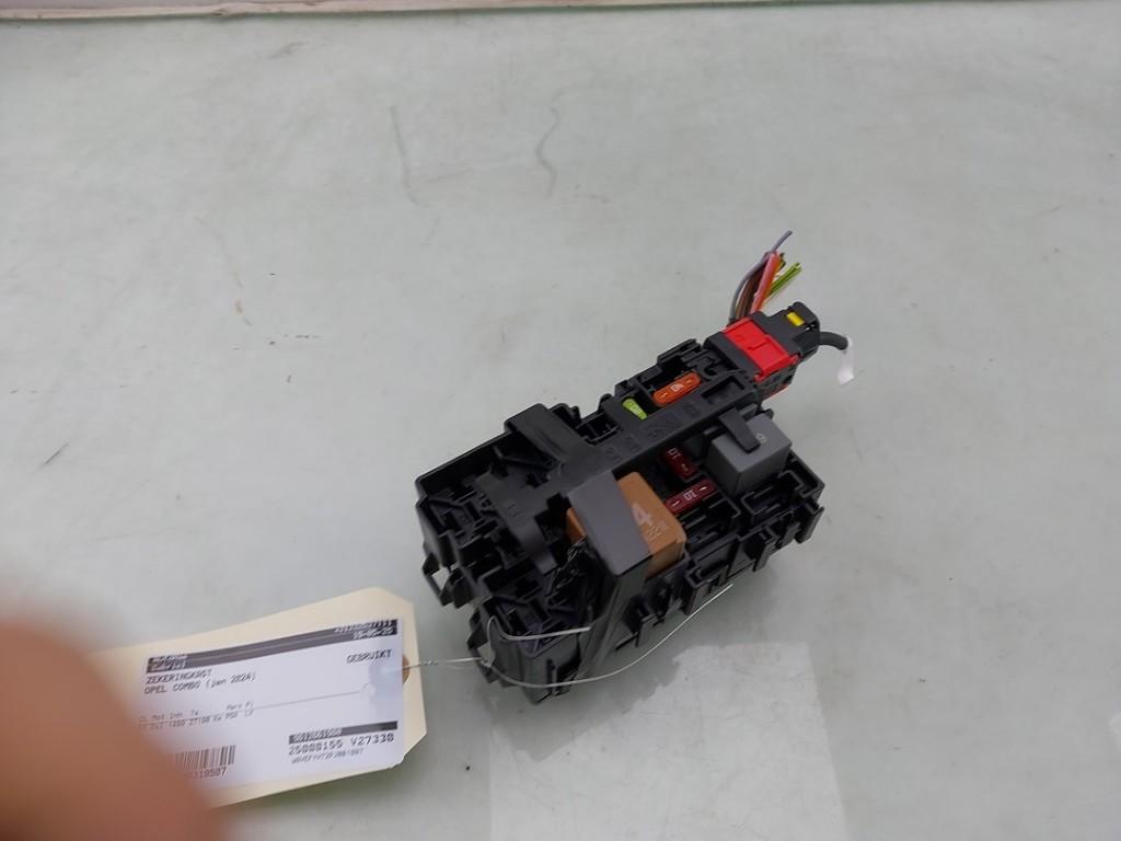 ZEKERINGKAST Opel Combo Cargo (|9812661980|), Gebruikt, Opel