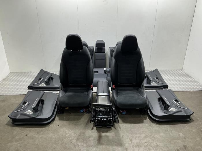 Kit revêtement (complet) d'un Mercedes C-Klasse (C-Klasse 1, Autos : Pièces & Accessoires, Utilisé, -, -, Enlèvement ou Envoi