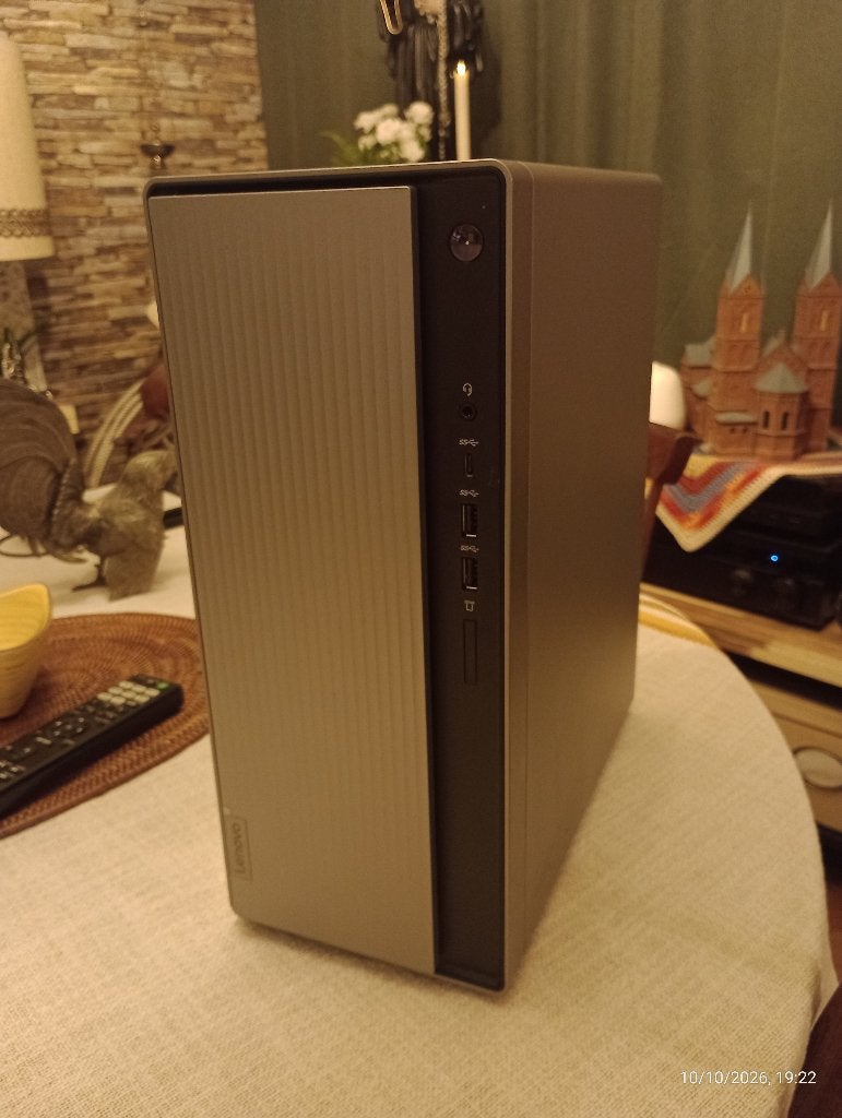 LENOVO-toren voor desktop-pc's, Ophalen, Gebruikt, 1 TB, Intel Core i5