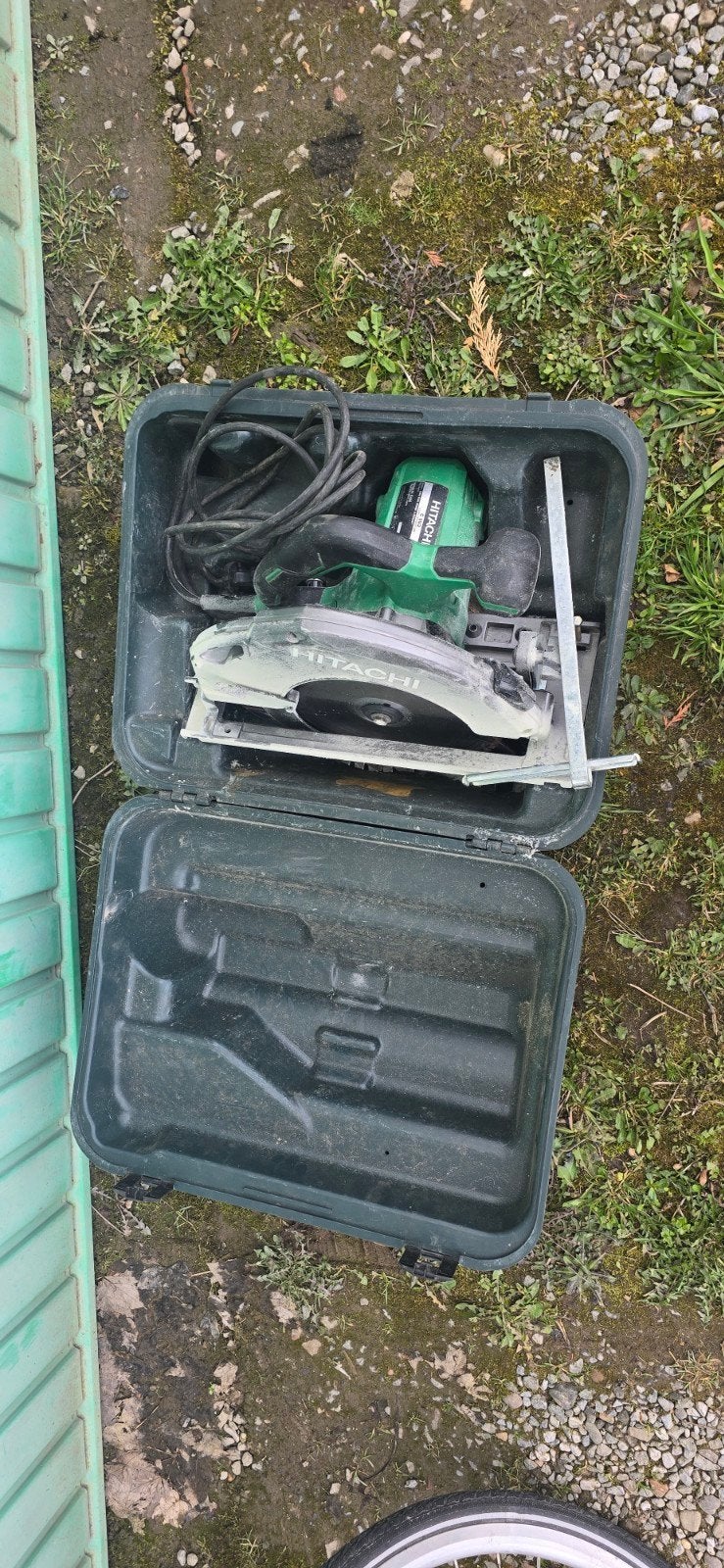 Hitachi cirkelzaag 2000W met originele kunststof koffer, Doe-het-zelf en Bouw, Ophalen
