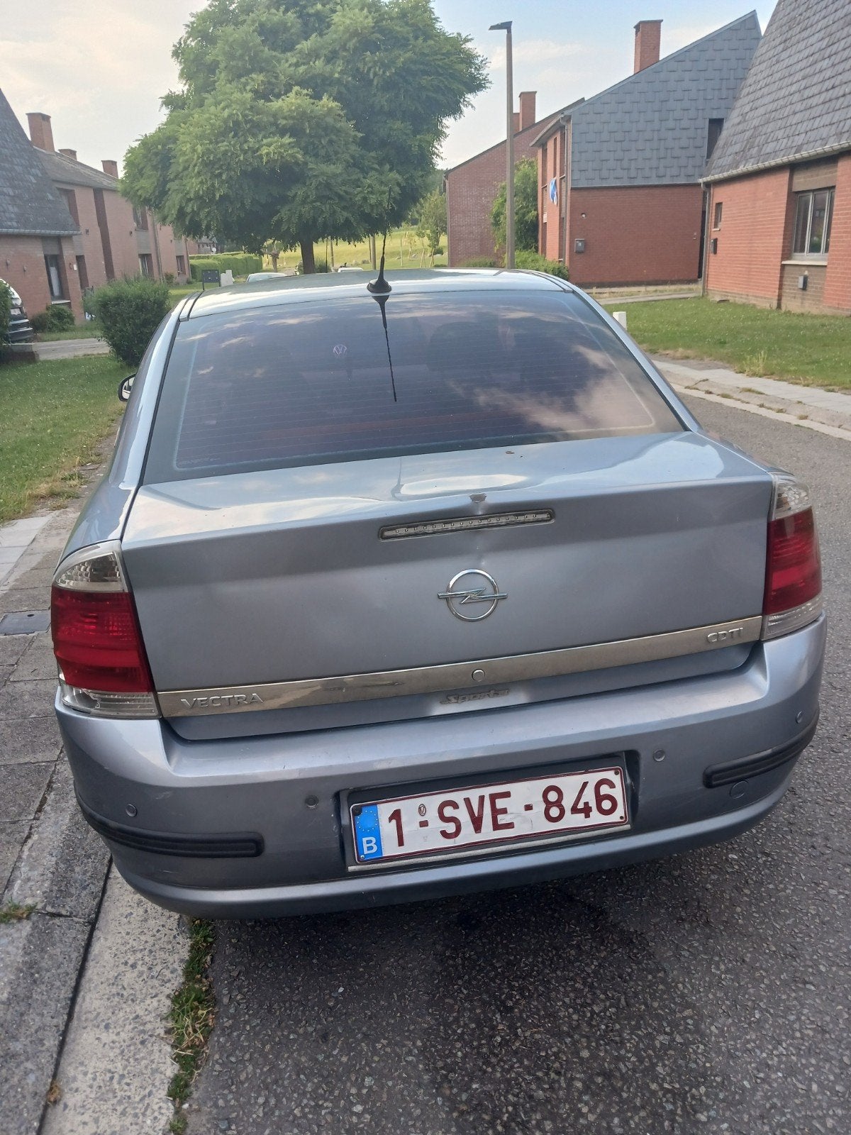 Opel Vectra 2009 74 kW 233000 km, Auto's, Overige bekleding, Vectra, Particulier, Te koop