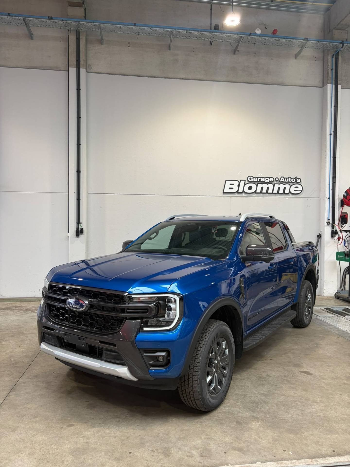 Ford Ranger 2.0 Super Cab EcoBlue Wildtrak 5Y GARANTIE ! NIE, Autos, Ford, Cuir, Achat, https://public.car-pass.be/vhr/b3677ccb-3fb1-45f7-9415-0792b541b983