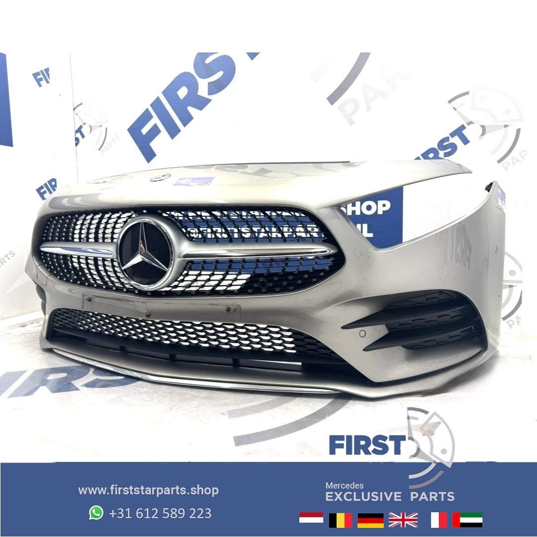 W177 AMG LINE VOORBUMPER A KLASSE 2022 35 ZWART WIT GRIJS CO, Gebruikt, -, Voor, Ophalen of Verzenden