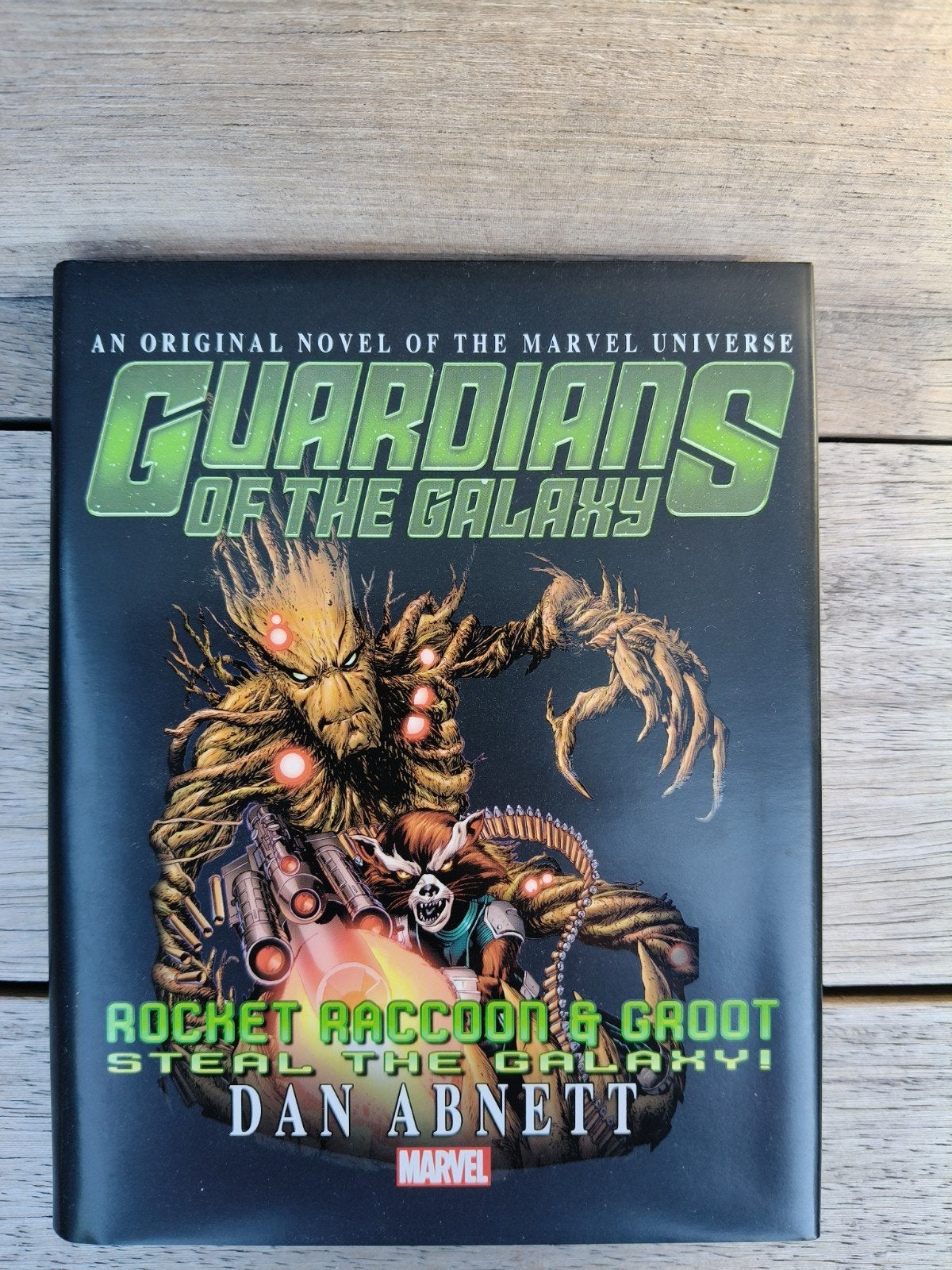 Rocket Raccoon & Groot: Steal the Galaxy! Prose Novel, Ophalen
