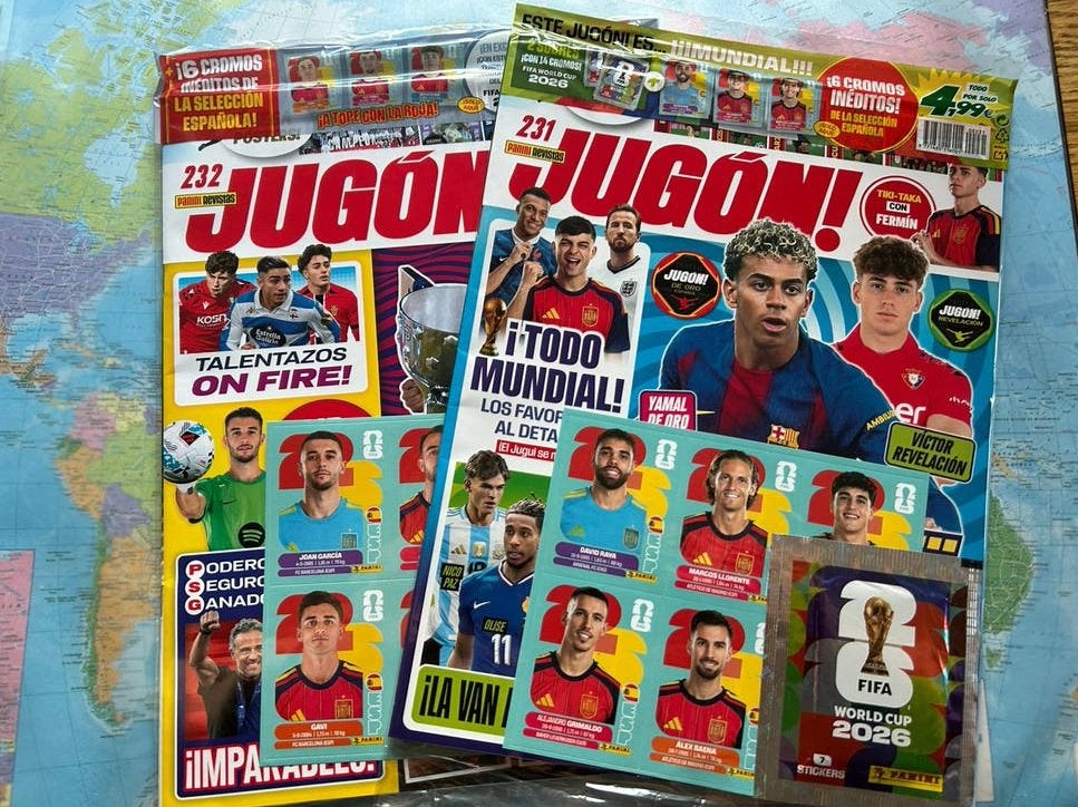 Panini Espagne : 2 magazines Jugon mettent à jour WK'26, Enlèvement ou Envoi, Comme neuf, Plusieurs autocollants