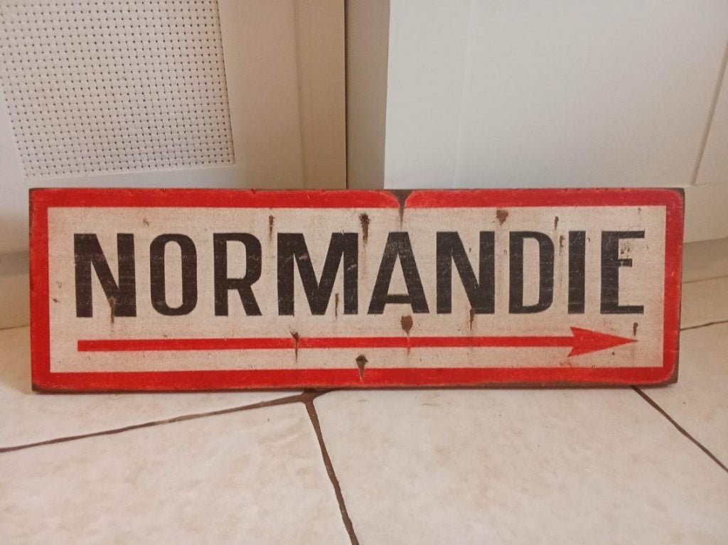 Panneau allemand WW2 - German road sign : NORMANDIE, Collections, Enlèvement ou Envoi