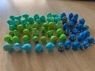 Crazy bones GOGO's vintage 170 poppetjes, Ophalen, Zo goed als nieuw