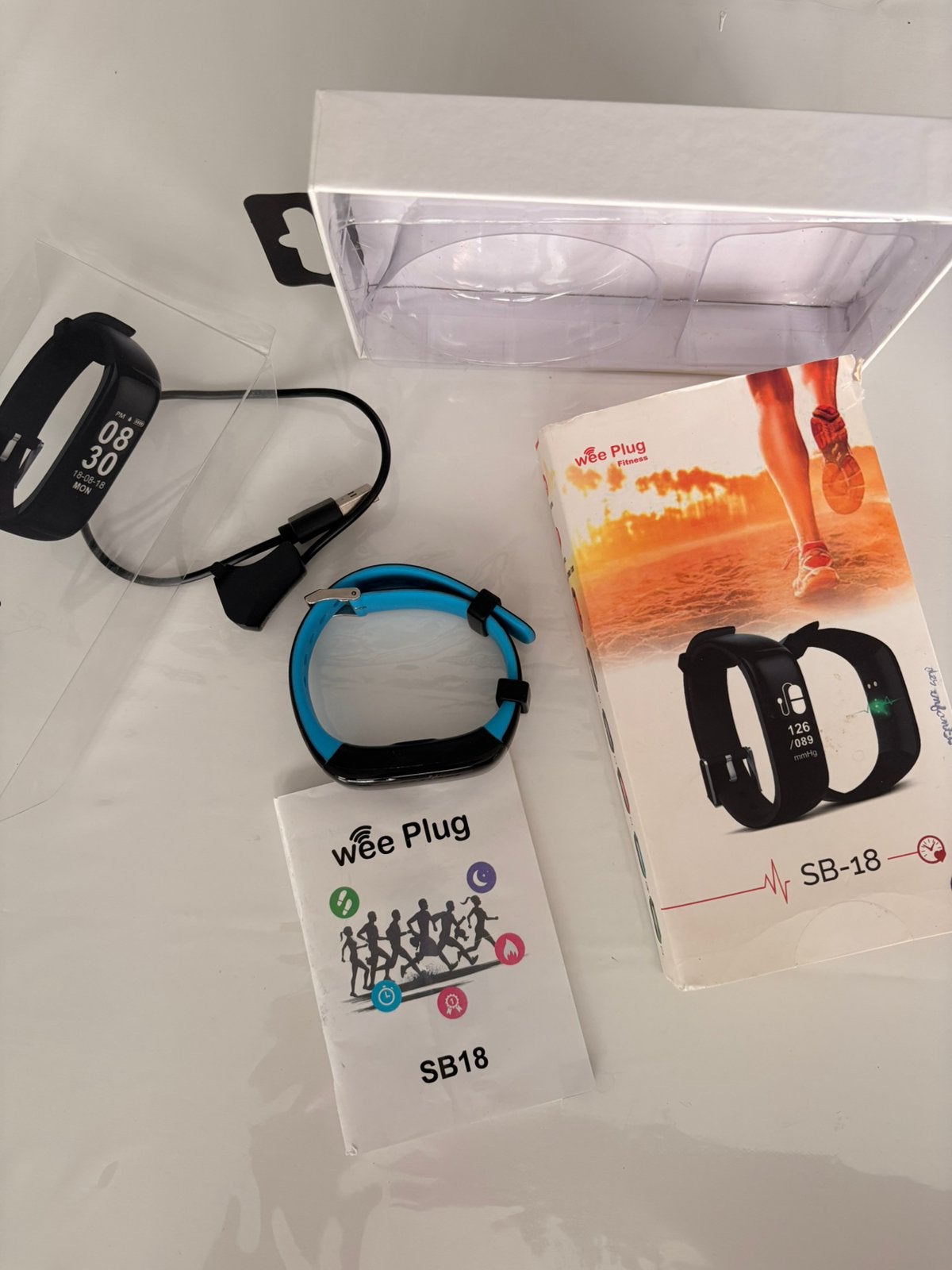 Wee-Plug SB-18 smartwatch, Handtassen en Accessoires, Sporthorloges, Ophalen of Verzenden, Conditie, Gebruikt, Zwart