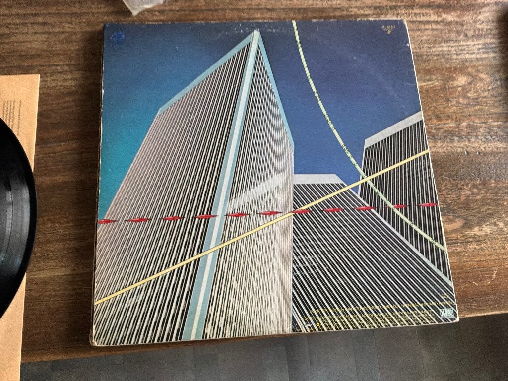 Yes - going for the one lp, Enlèvement ou Envoi, LP