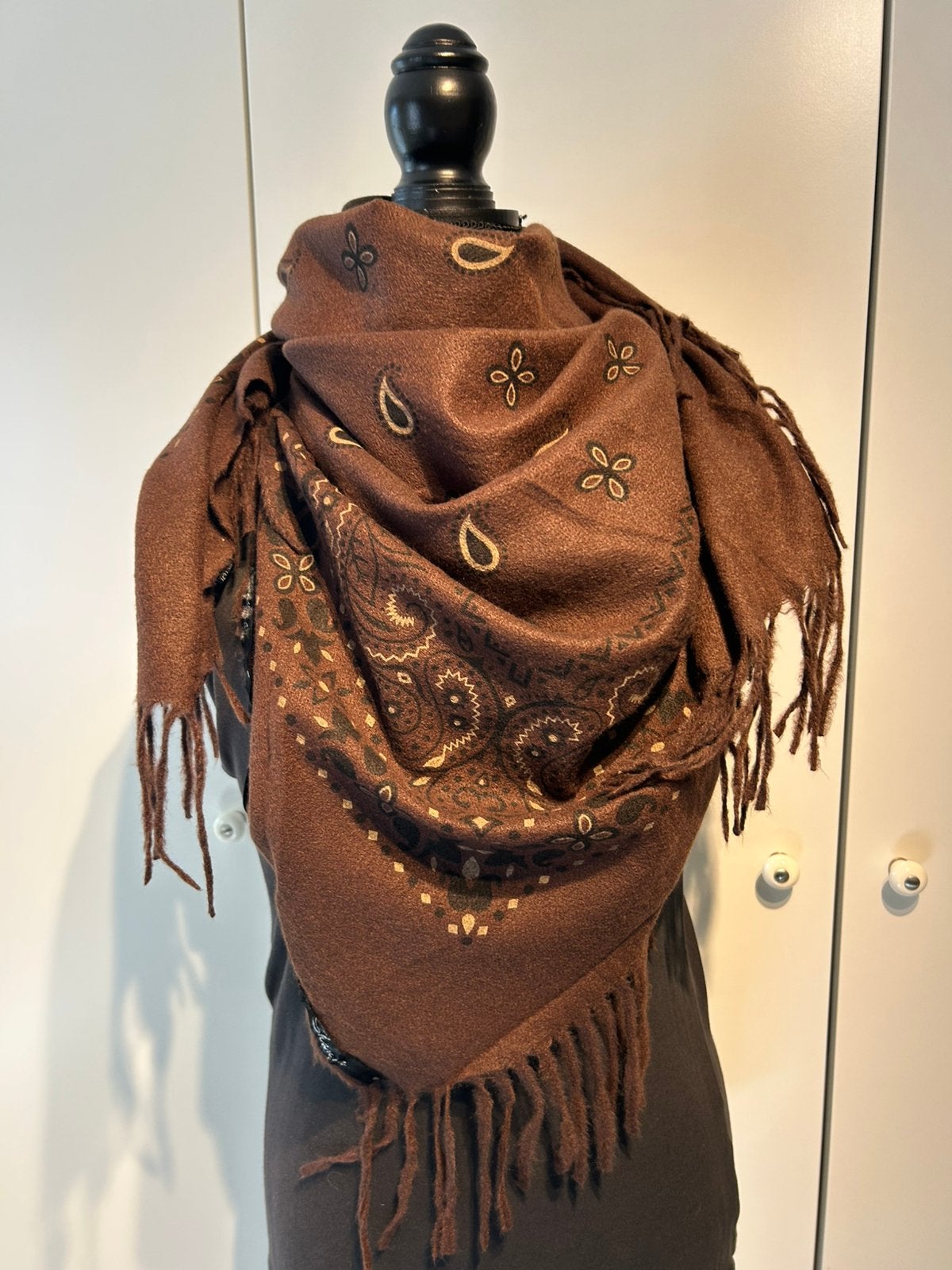 Foulard Shanna bandana à franges, Vêtements | Femmes, Enlèvement ou Envoi, Neuf