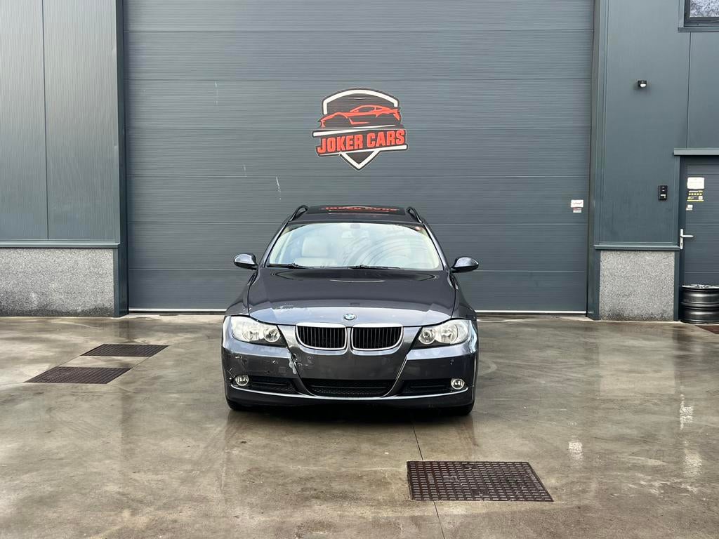 BMW 318i Airco Automaat Panodak, Auto's, BMW, Automaat, 1995 cc, https://public.car-pass.be/vhr/91833ca0-a9c2-4644-916f-f024274dff21