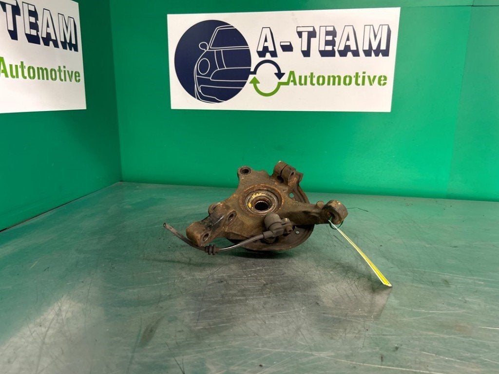 FUSEE LINKS VOOR Opel Corsa C (F08 / 68) (|13154317|), Auto-onderdelen, Ophanging en Onderstel, Gebruikt, Opel, Opel Automobile GmbH