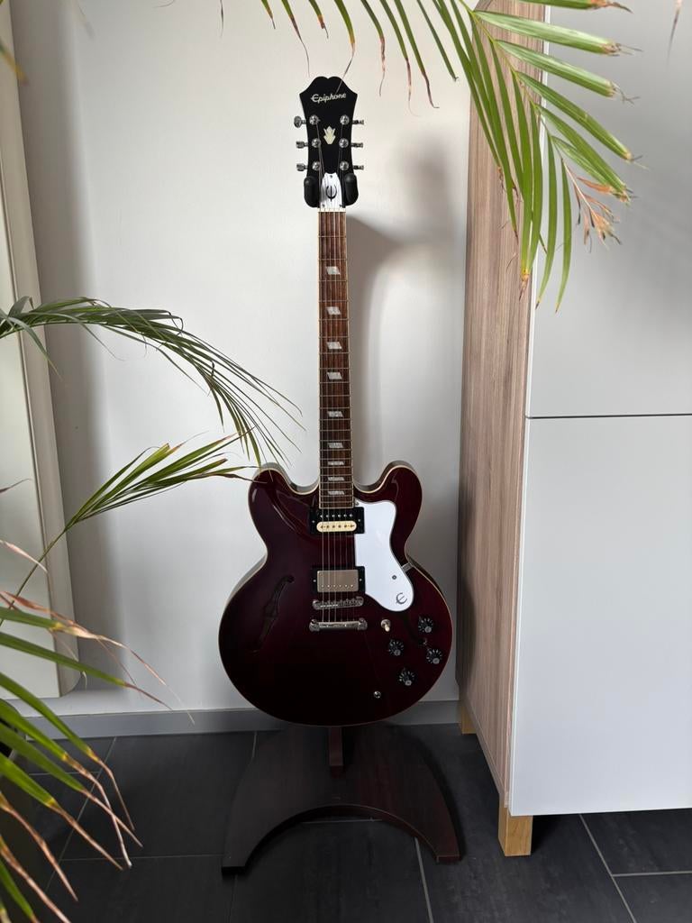 Epiphone Noel Gallagher Riviera + BK Pickups, Ophalen, Gebruikt, Semi-solid body, Epiphone