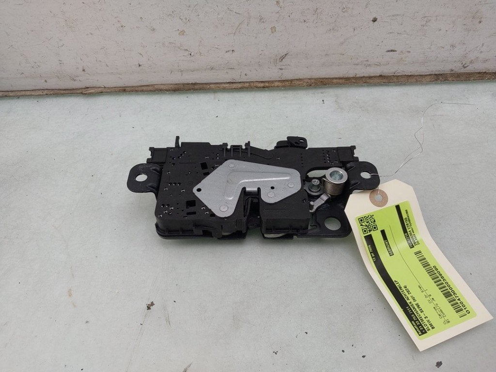 DIVERS VEROUILLAGE BMW 3 serie Touring (G21), Utilisé, BMW, Petuelring 130
80809  München, DE, Bayerische Motoren Werke AG