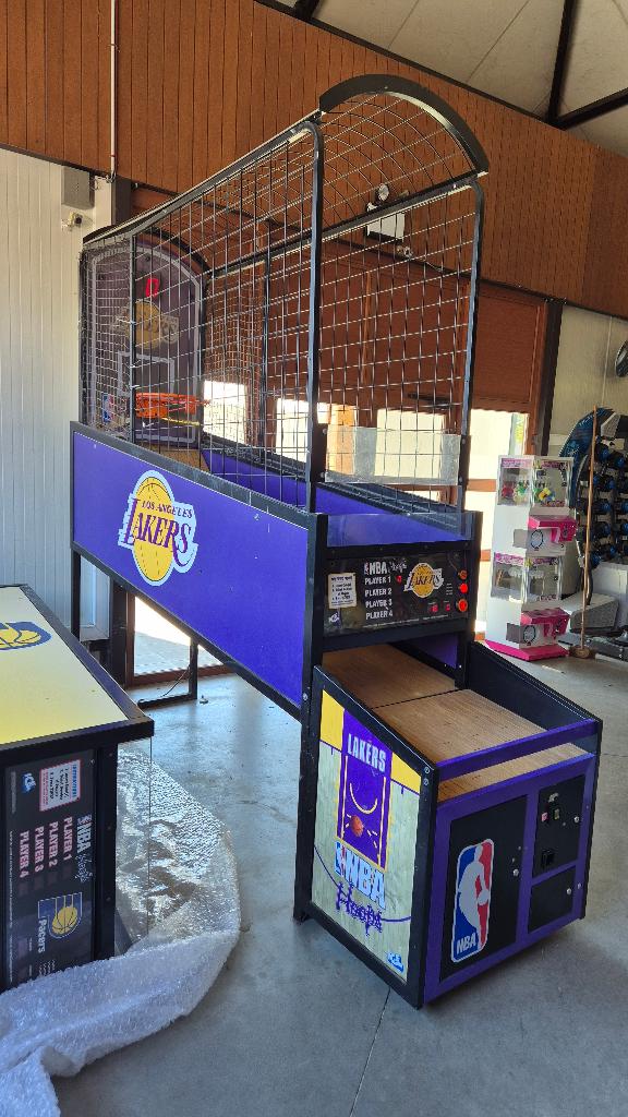 NBA Hoops basket arcadespel, Ophalen, Gebruikt