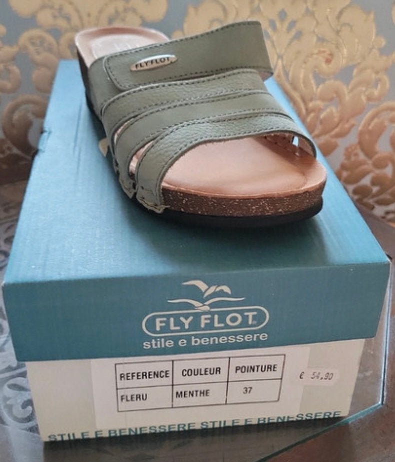 Chaussures été Fly Flot neuves 37, Kleding | Dames, Schoenen, Ophalen, Nieuw, Overige kleuren