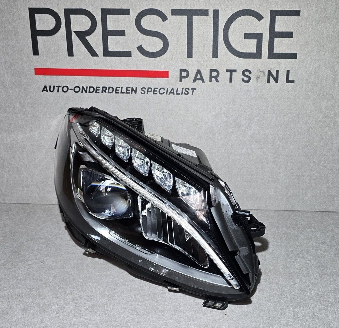 Koplamp Mercedes C Klasse W205 Voll LED Rechts A2059062604, -, Origine de la pièce connue, Utilisé, -