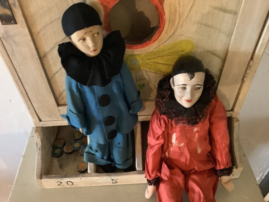 Prachtige Pierrot’s jaren 30 !, Ophalen