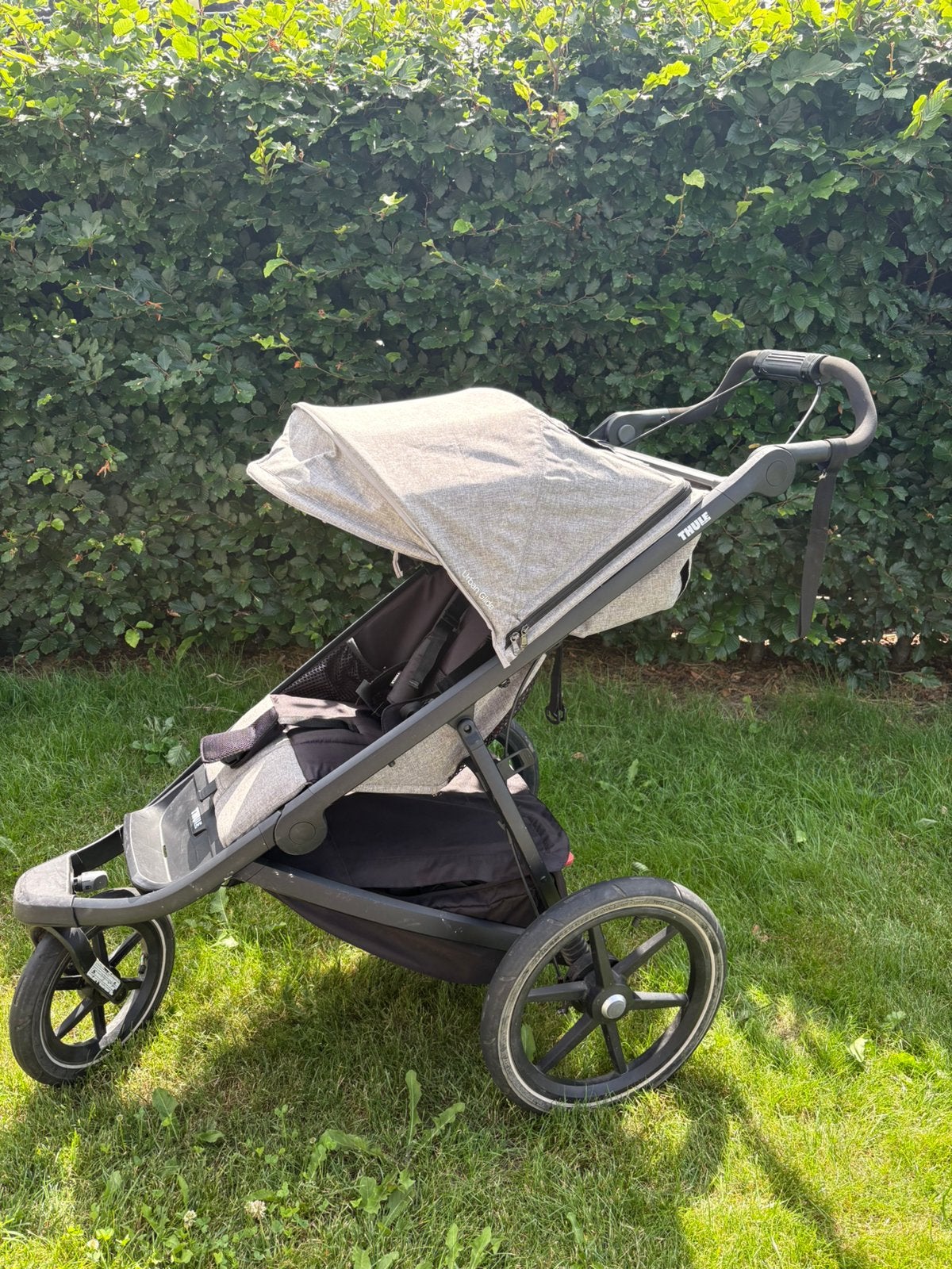 Thule Urban Glide 2: complete set, Enfants & Bébés, Buggys, Utilisé, Autres marques, Protection de pluie, Dossier réglable, Couverture pieds