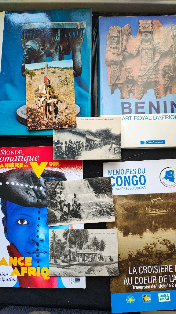 Lot 2 livres 2 revues 4 cartes postales Afrique noire Congo, Envoi, 20e siècle ou après, Utilisé, Afrique