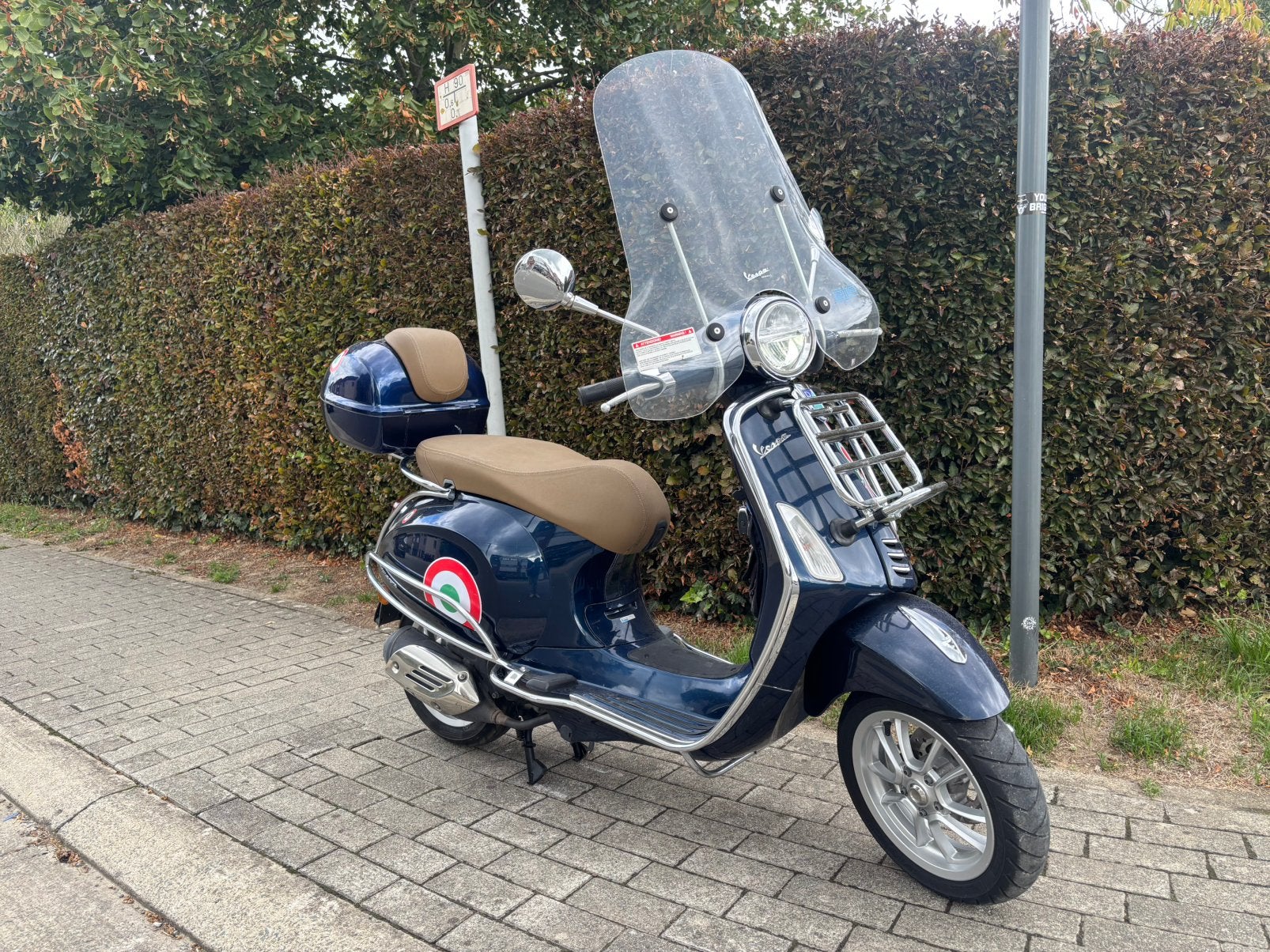 Piaggio Vespa Primavera - A Klasse - 2020., Fietsen en Brommers, Ophalen, Zo goed als nieuw