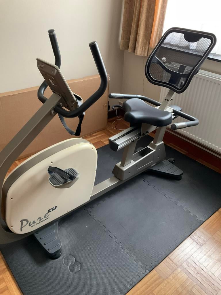 Tunturi lig fiets - home trainer - fitness, Sport en Fitness, Ophalen, Zo goed als nieuw