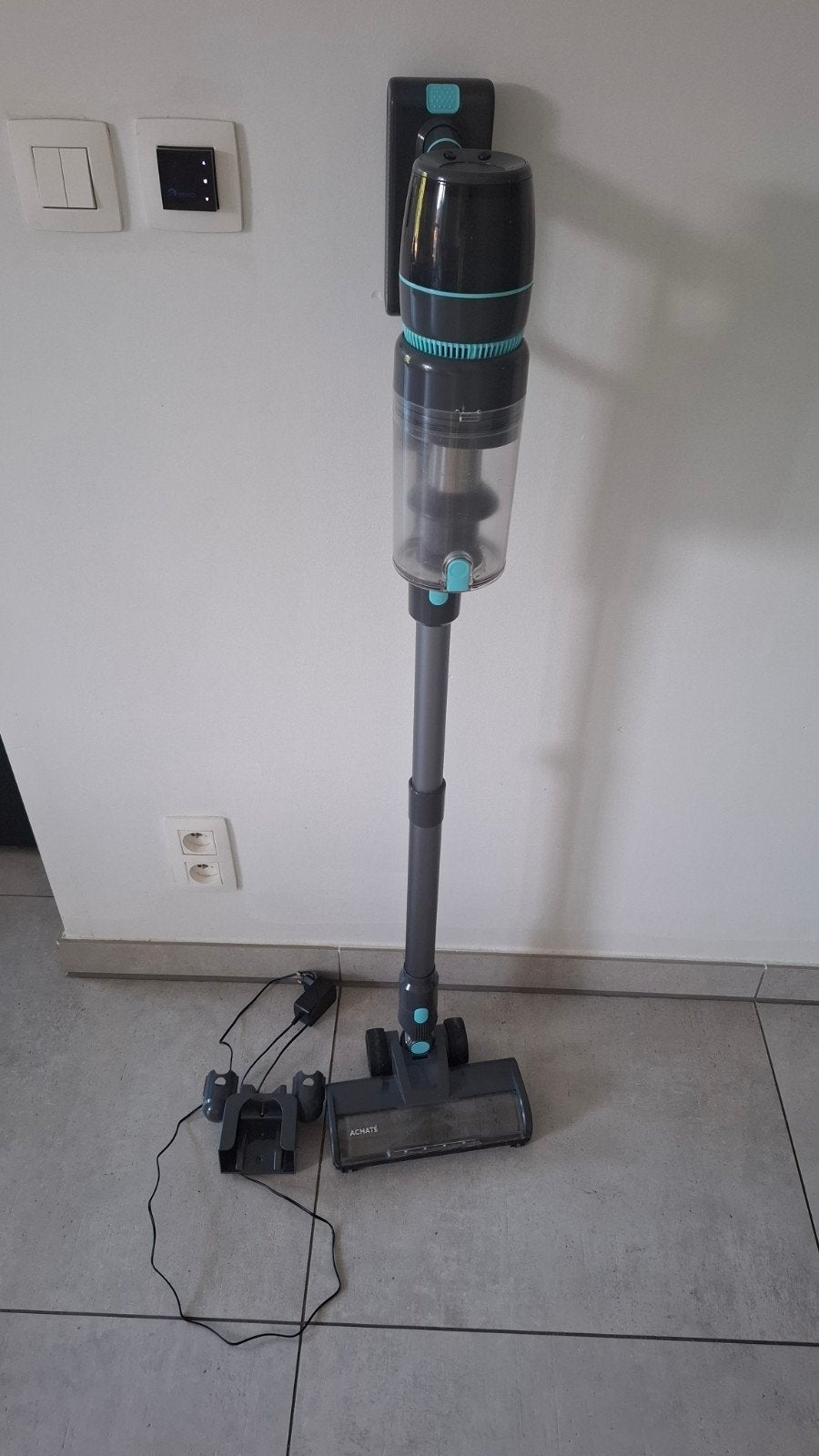 Aspirateur Achate (défectueux), Enlèvement