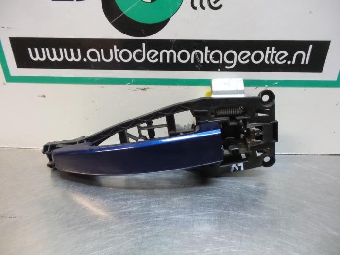 Poignée portière 4portes avant gauche d'un Opel Astra (Ast, -, Opel, Utilisé, -