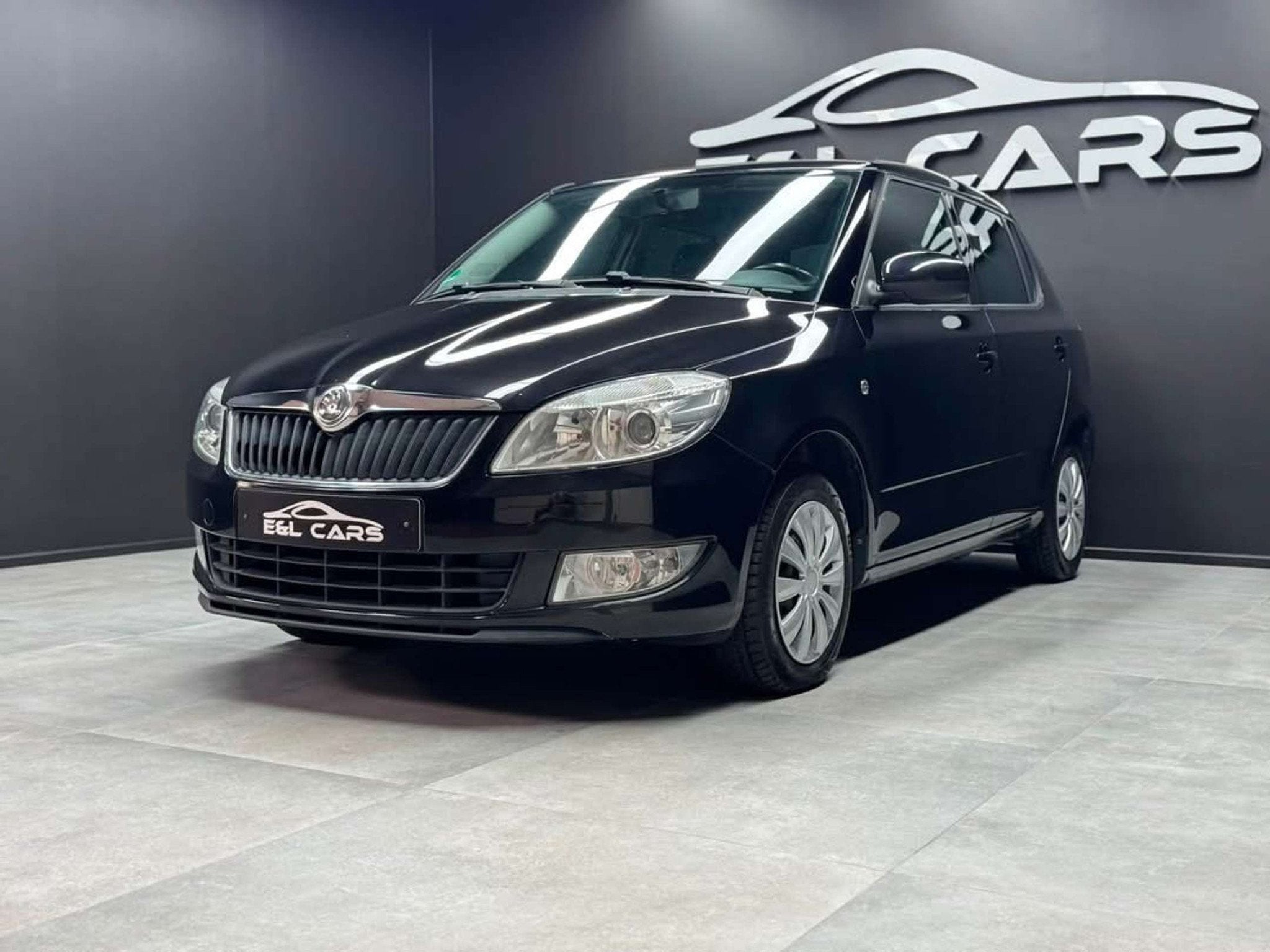 Skoda Fabia Fabia 1.2 TSI *12 mois de garantie* (bj 2014), Euro 5, Stof, Gebruikt, 63 kW