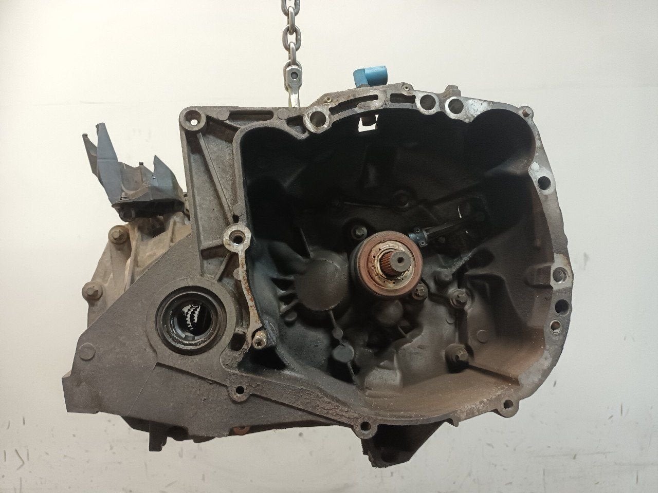Versnellingsbak schakel Renault Clio, Onderdelen@venauto.nl, Van der Ven Autorecycling B.V., Ettenseweg 76, 4706 PB Roosendaal, The Netherlands