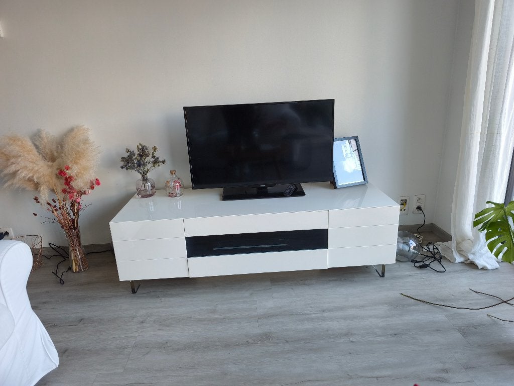 Tv-meubel wit gelakt, Ophalen, Zo goed als nieuw, Modern