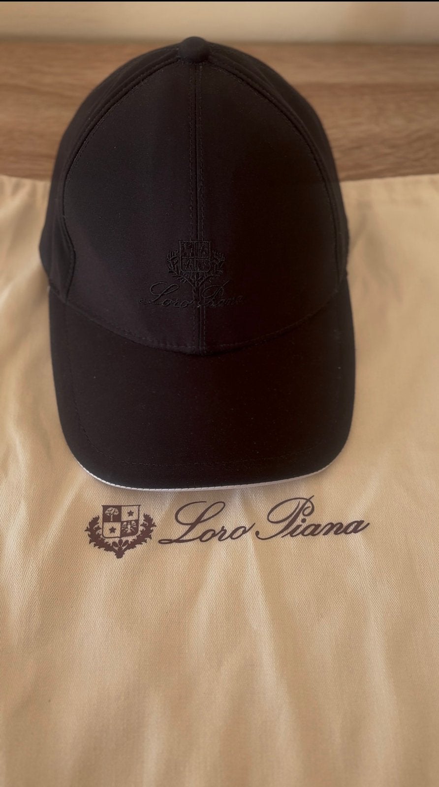 Loro Piana pet, Enlèvement, Neuf, One size fits all, Casquette