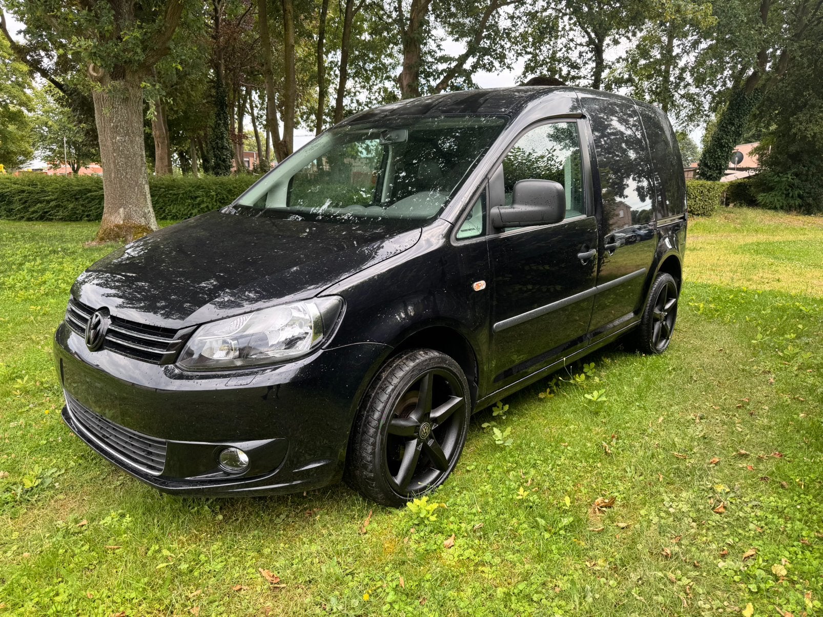 Vw caddy 1.6 tdı met aırco zeer praktische, Voorwielaandrijving, 4 cilinders, Volkswagen, Leder en Stof
