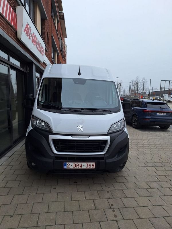 Peugeot Boxer, Autos, Assistance au freinage d'urgence, 3 places, Boîte manuelle, Diesel