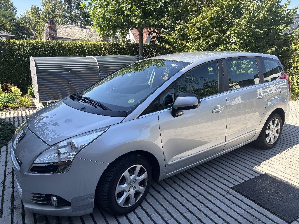 Peugeot 5008, Auto's, Euro 5, Zwart, 1600 cc, 7 zetels